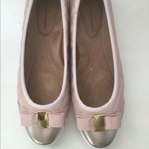 Hush Puppies Flats